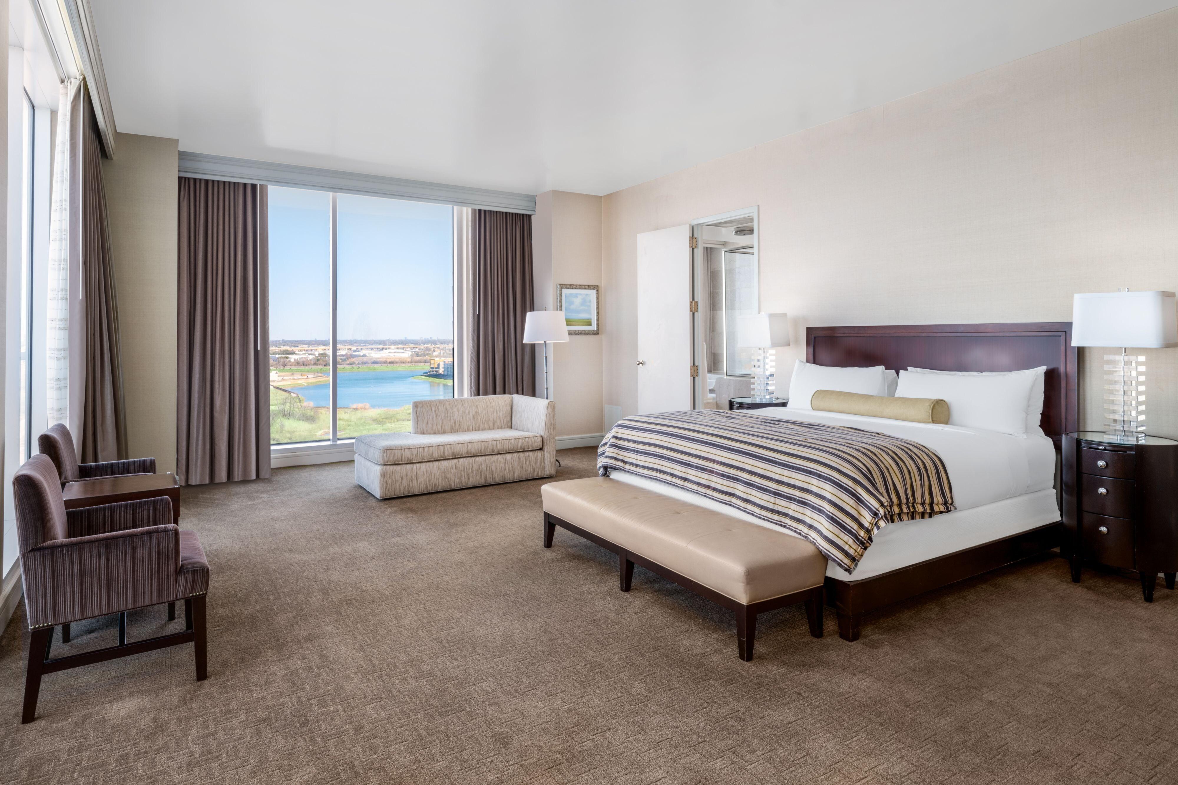 Renaissance Dallas North Hotel Farmers Branch Extérieur photo