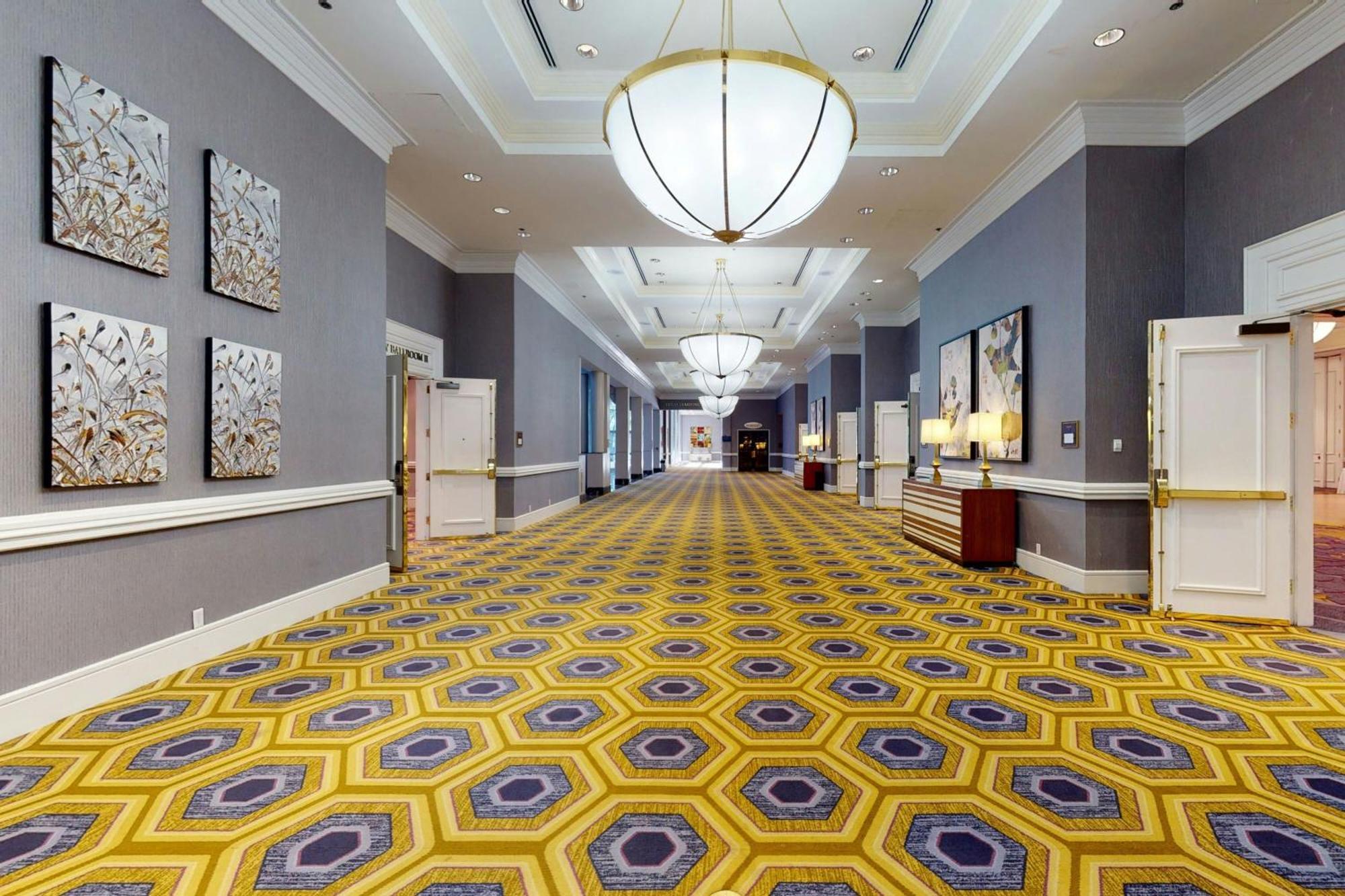Renaissance Dallas North Hotel Farmers Branch Extérieur photo