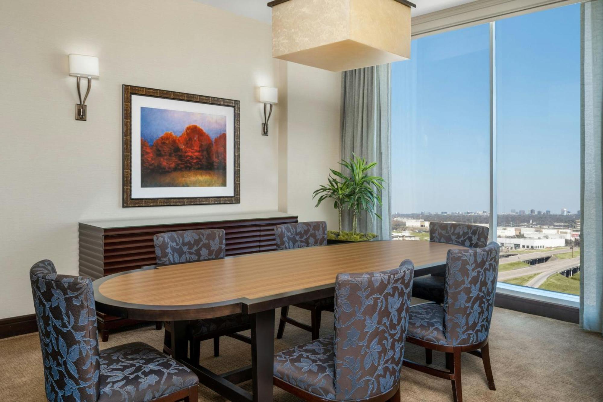 Renaissance Dallas North Hotel Farmers Branch Extérieur photo